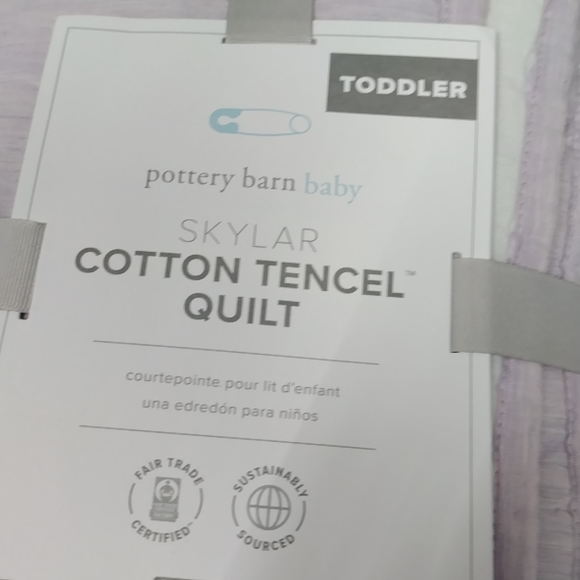 Pottery Barn's baby toddler cotton quilt - Picture 1 of 3